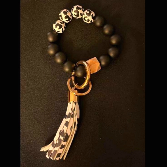 Keychain Bracelets - Picture 1 of 1